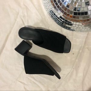 Black Everlane Glove Mule in ReKnit